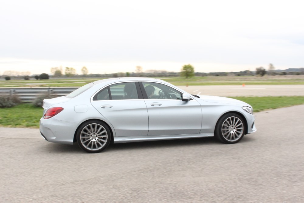 Pierwsza jazda nowym Mercedesem klasy C