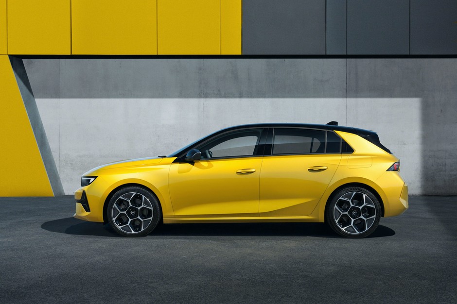 Opel Astra VI 2021