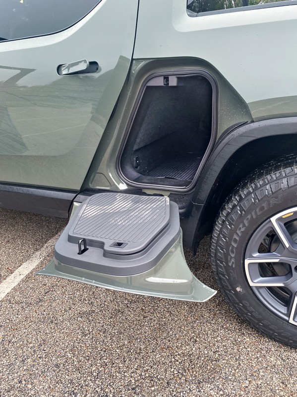 Rivian R1T