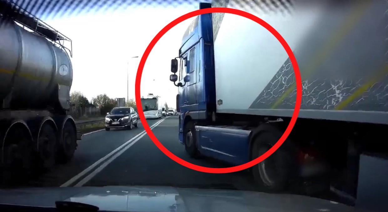 Skandaliczne zachowanie kierowcy tira. Nie skończyło się tylko na mandacie [WIDEO]