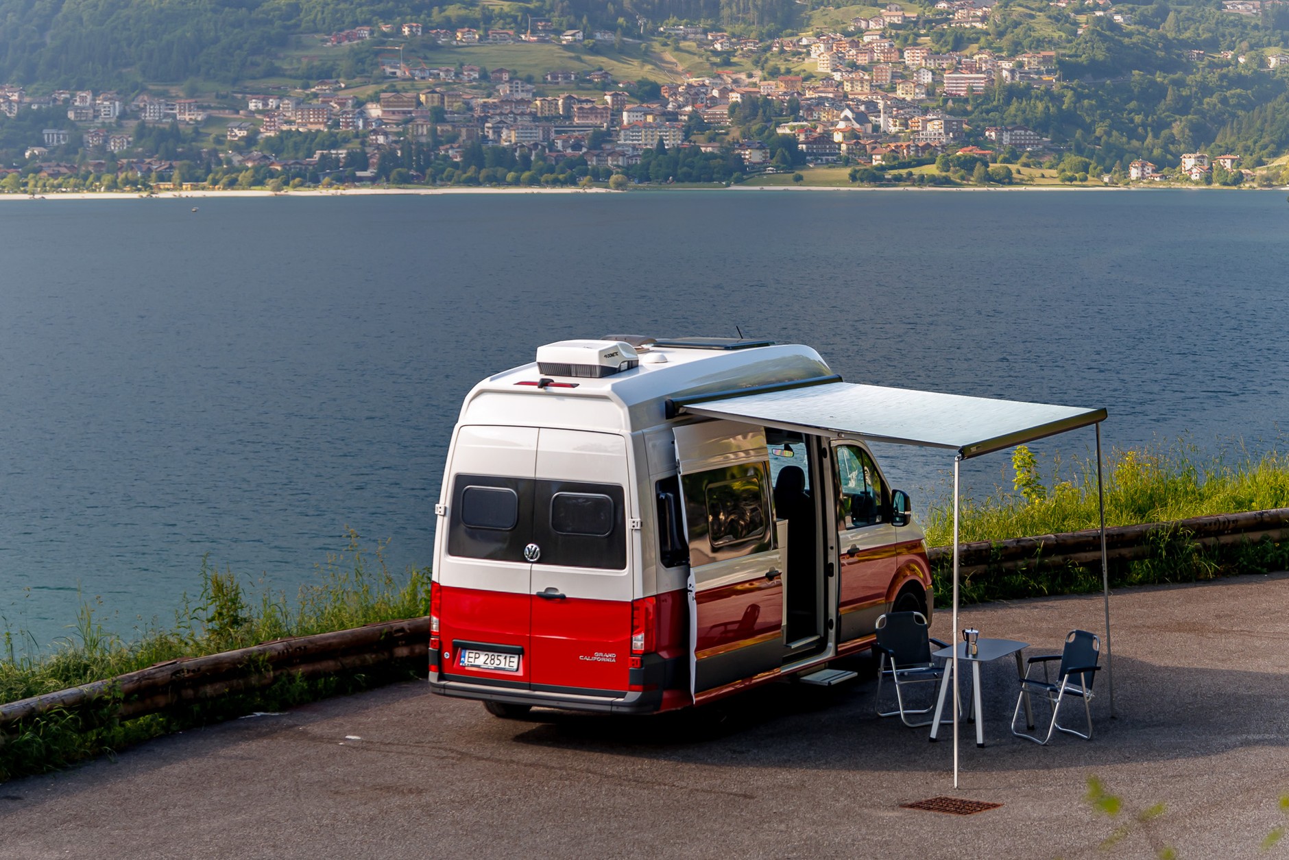 Volkswagen Amarok i Grand California na włoskich wakacjach