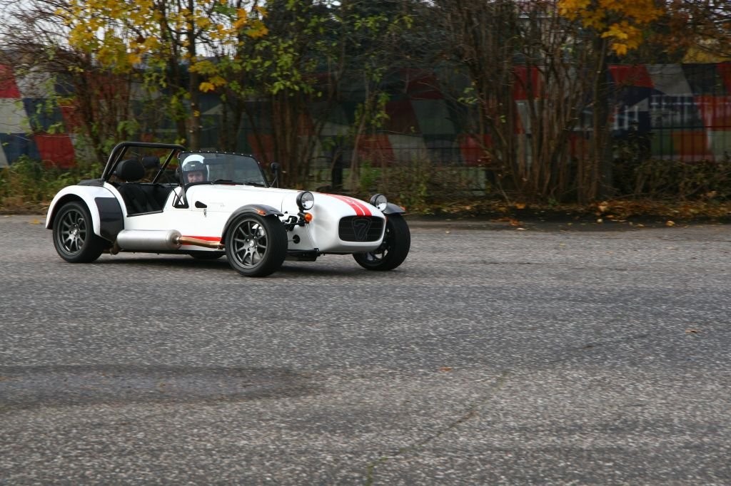 Caterham - Fotorelacja z polskiej prezentacji kultowego sportowca