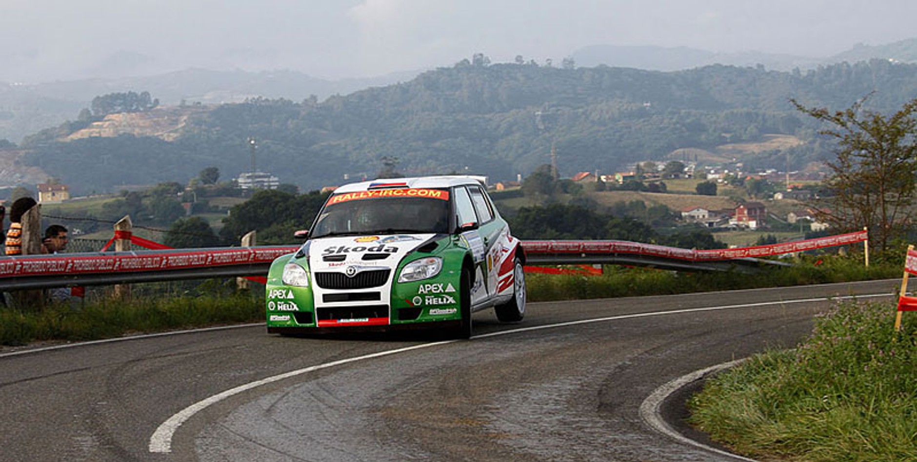 Rallye Principe de Asturias: Sołowow wciąż w grze (fotogaleria Willy Weyens)
