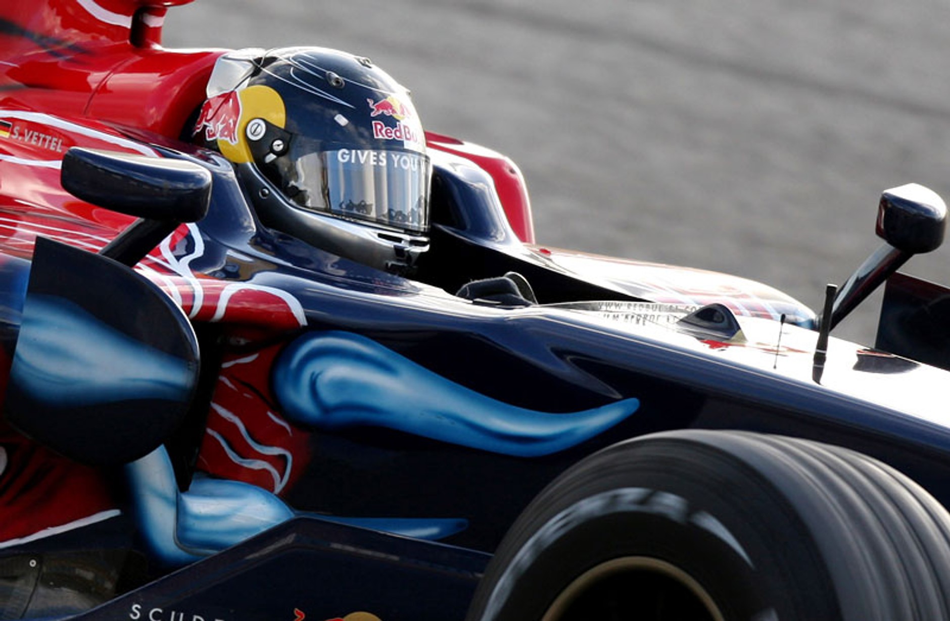 Formuła 1: Fernando Alonso pokazał klasę w Jerez (fotogaleria z testów)