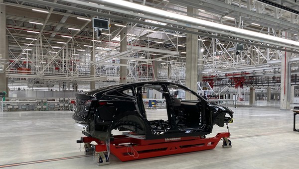 Tesla zamyka swoją niemiecką gigafabrykę. Elon Musk został do tego zmuszony
