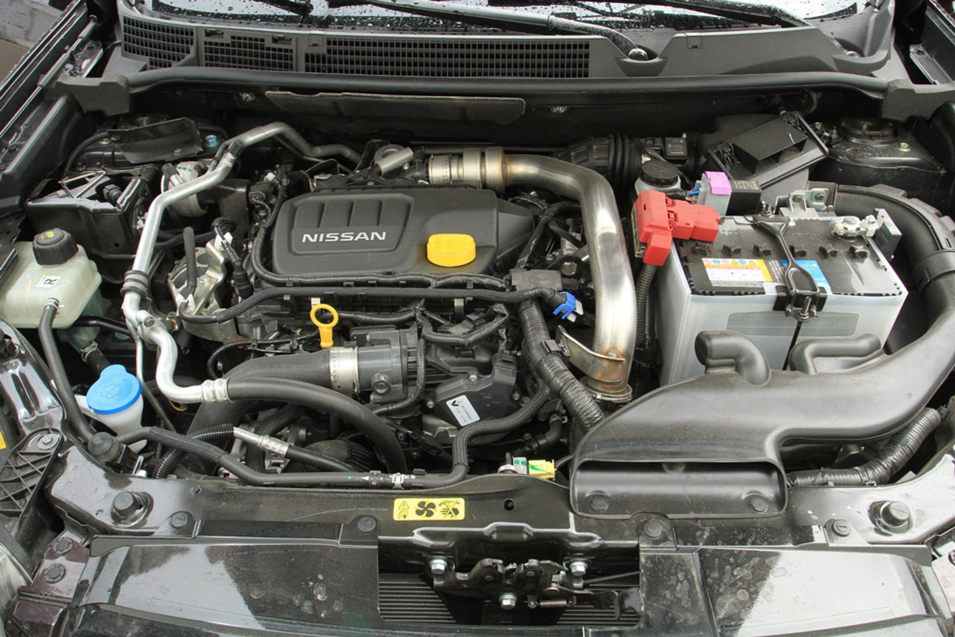 Nissan Qashqai: auto pod nadzorem kamer