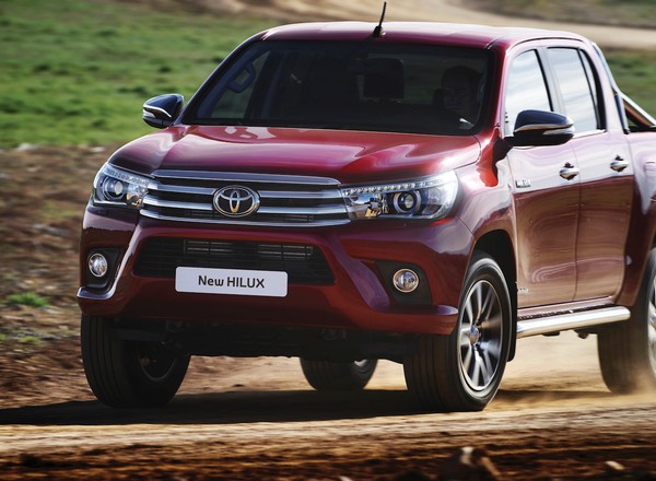 Nowa Toyota Hilux debiutuje w Europie