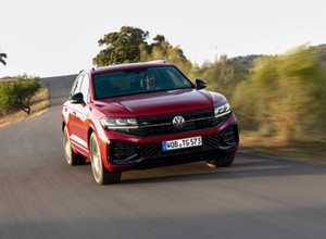 Volkswagen Touareg po liftingu. Jeden szczegół rzuca się w oczy