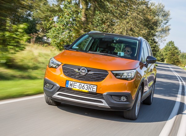 Opel Crossland X 1.2 - zawartość Opla w Oplu | TEST
