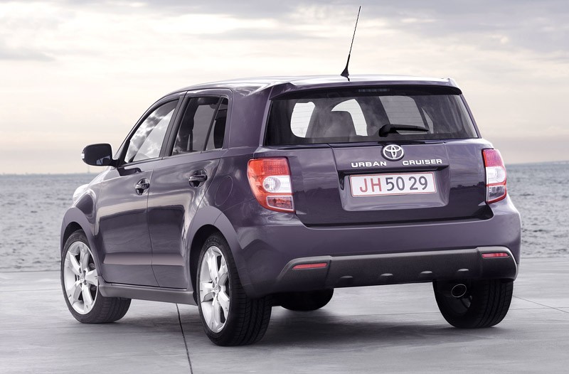 Paryż 2008: Toyota Urban Cruiser – miejski crossover z napędem 4x4 i nowym silnikiem 1,33 Dual VVT-i