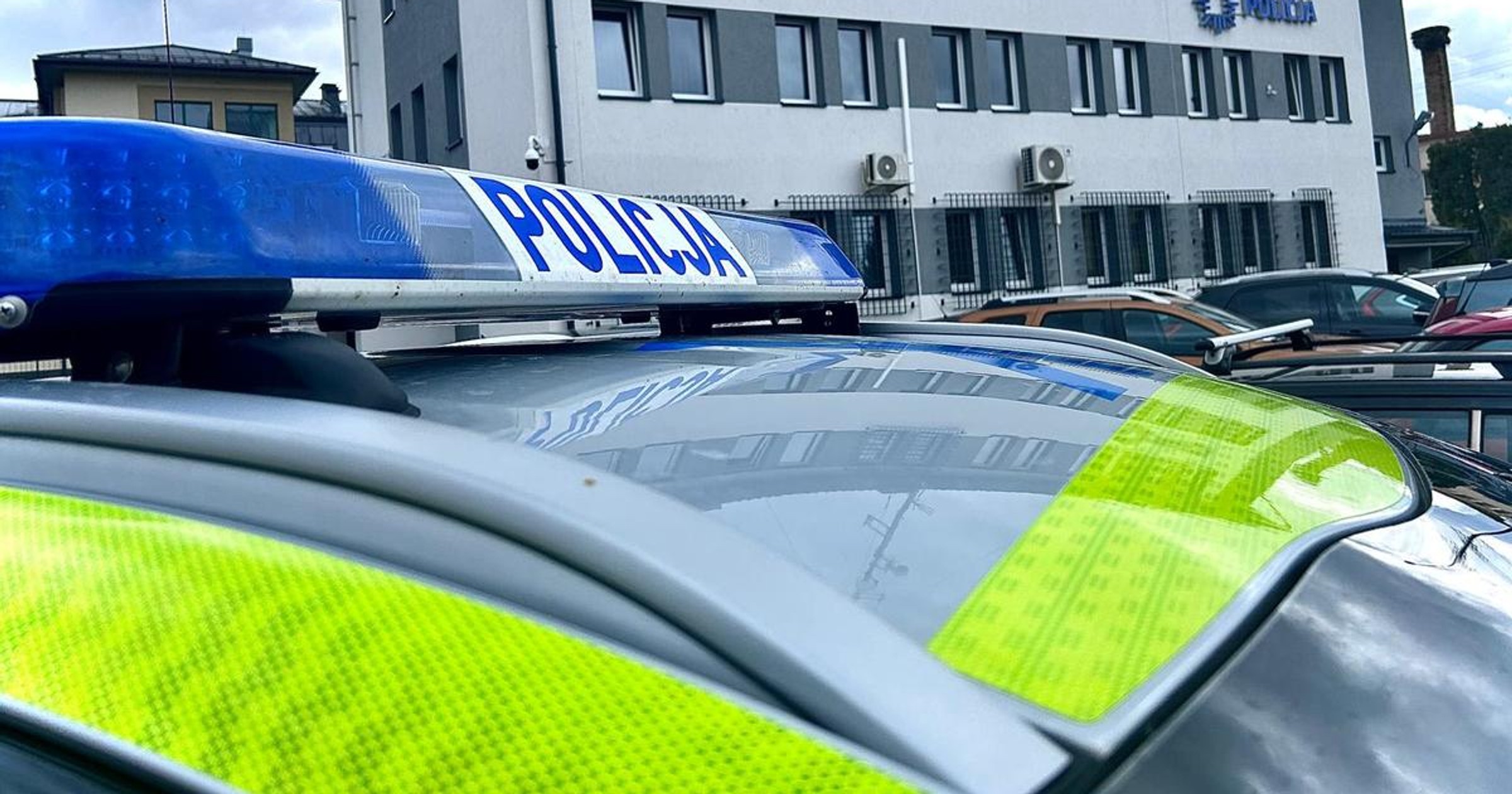 Obraz pochodzący z serwisu https://podkarpacka.policja.gov.pl/rze/aktualnosci/128467,Nietrzezwy-31-latek-uciekal-przed-policjantami.html