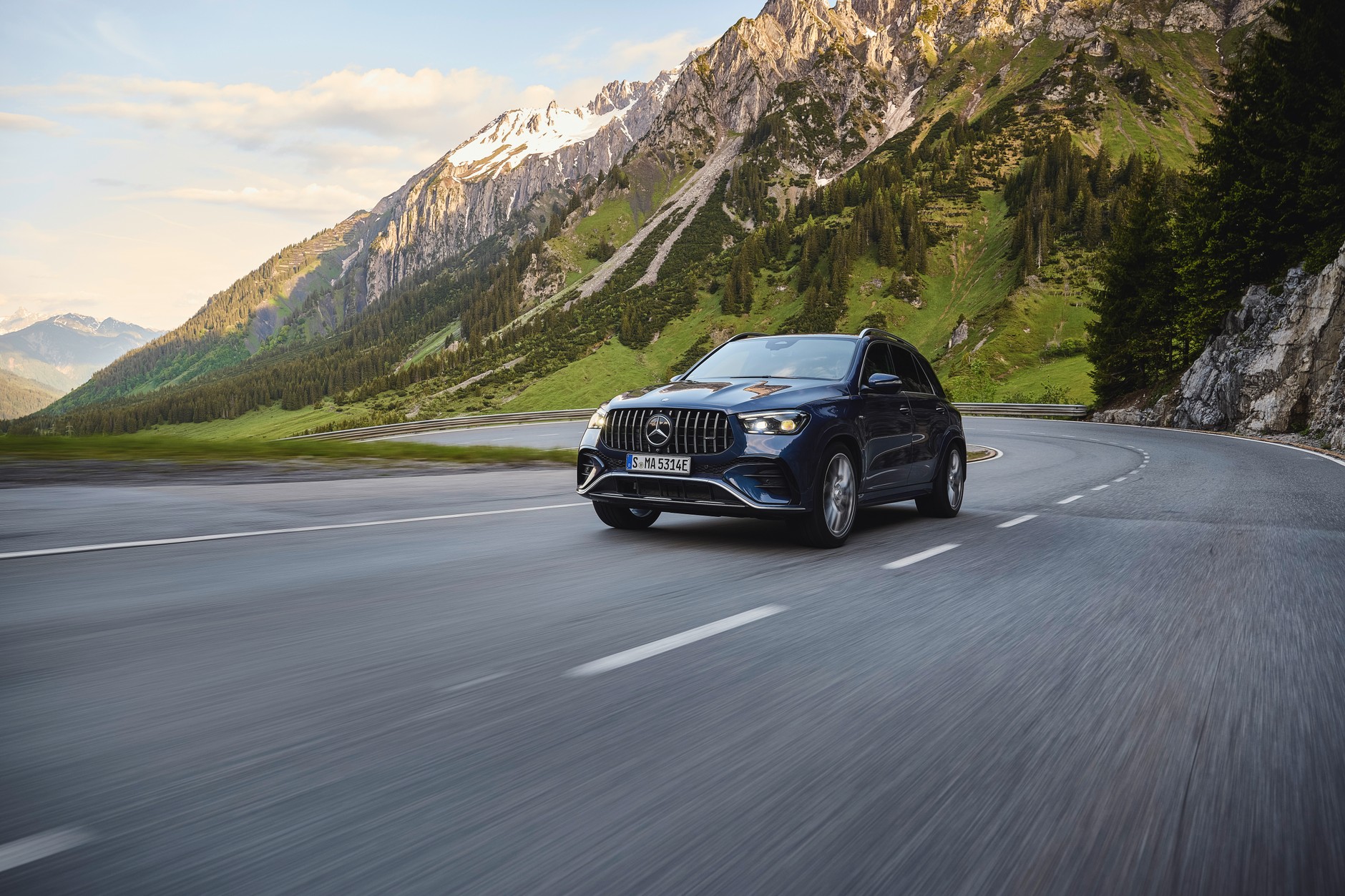 Mercedes-AMG GLE 53 Hybrid 4MATIC+