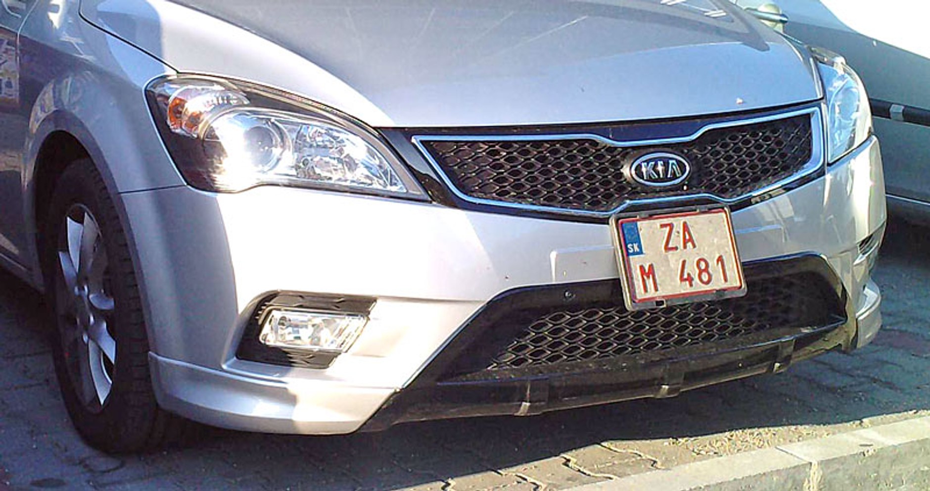 Zdjęcia szpiegowskie: Kia Ceed po faceliftingu pod Tatrami (fotogaleria)