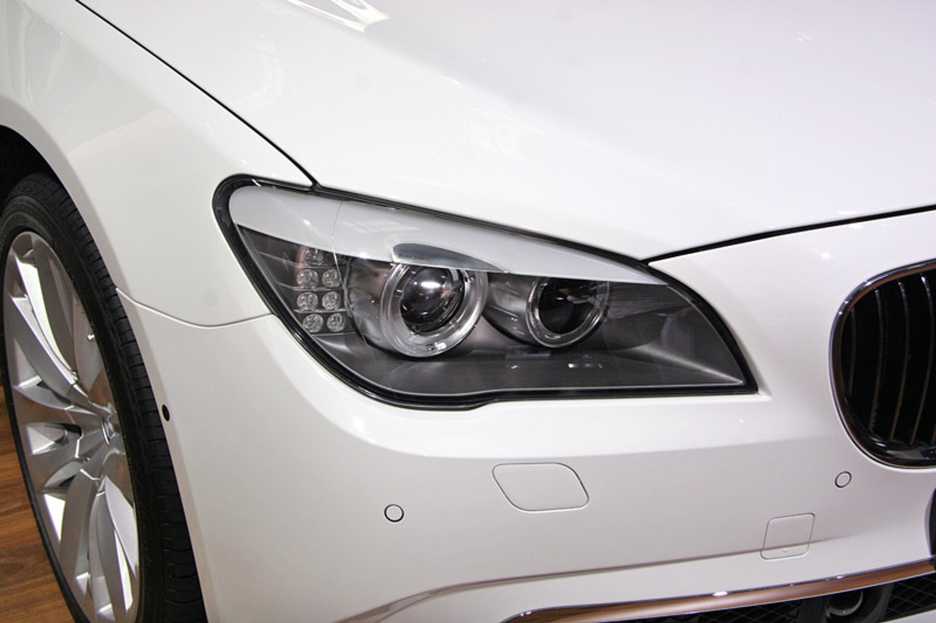 Paryż 2008: BMW serii 7 – pierwsze wrażenia