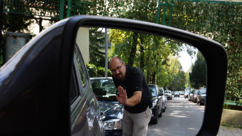 Czy warto zamontować czujniki parkowania? To jest tańsze niż myślisz!