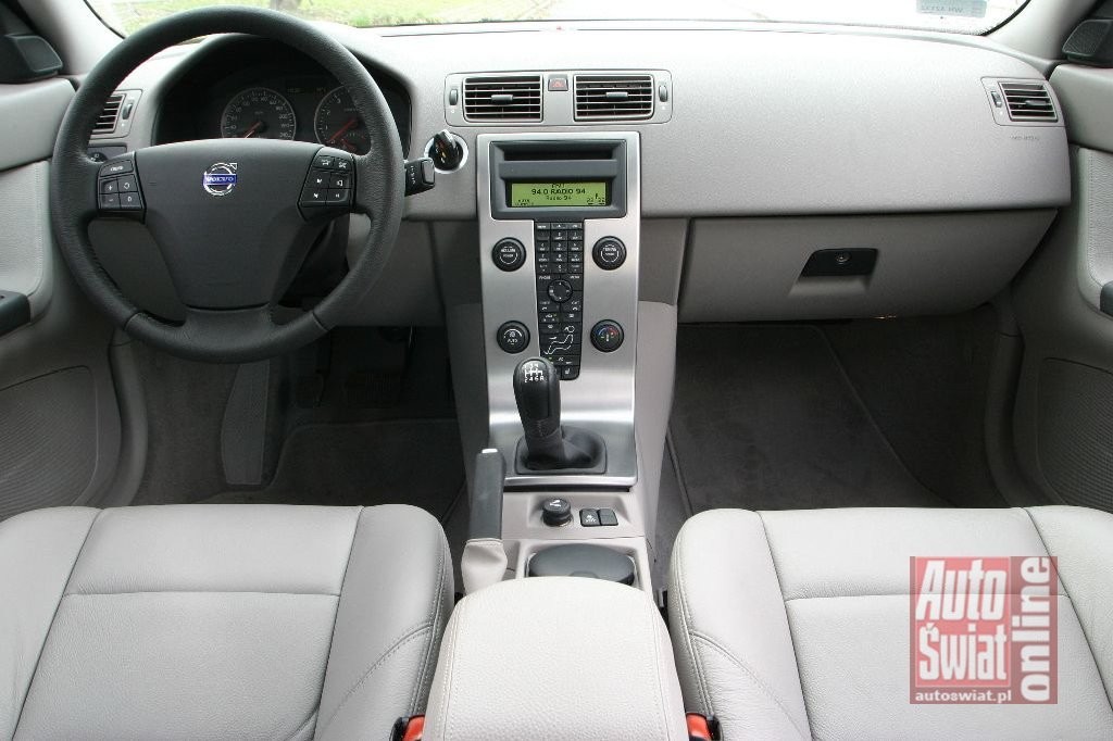 Volvo S40