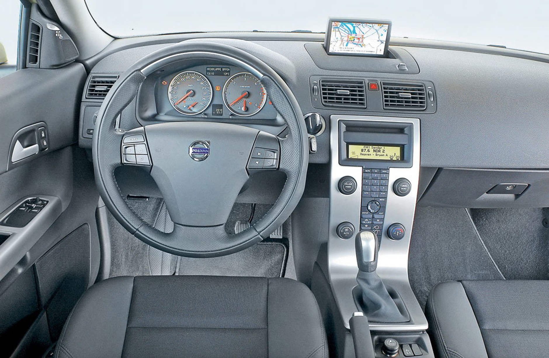 Kompakty premium za około 30 000 zł – który wybrać?