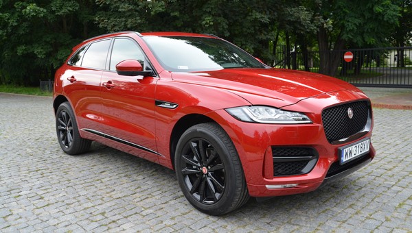 Jaguar F-Pace 25t - mocna baza | TEST