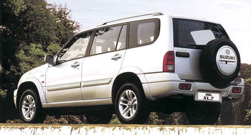 Suzuki Vitara świętuje 20-lecie