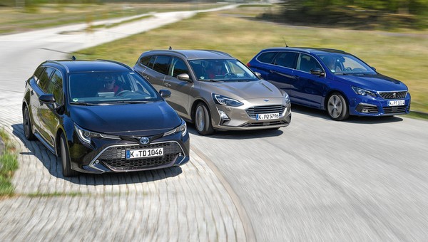 Porównanie - Ford Focus, Peugeot 308 i Toyota Corolla