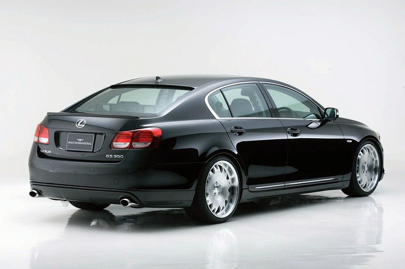 Wald International Lexus GS: elegancki bodykit