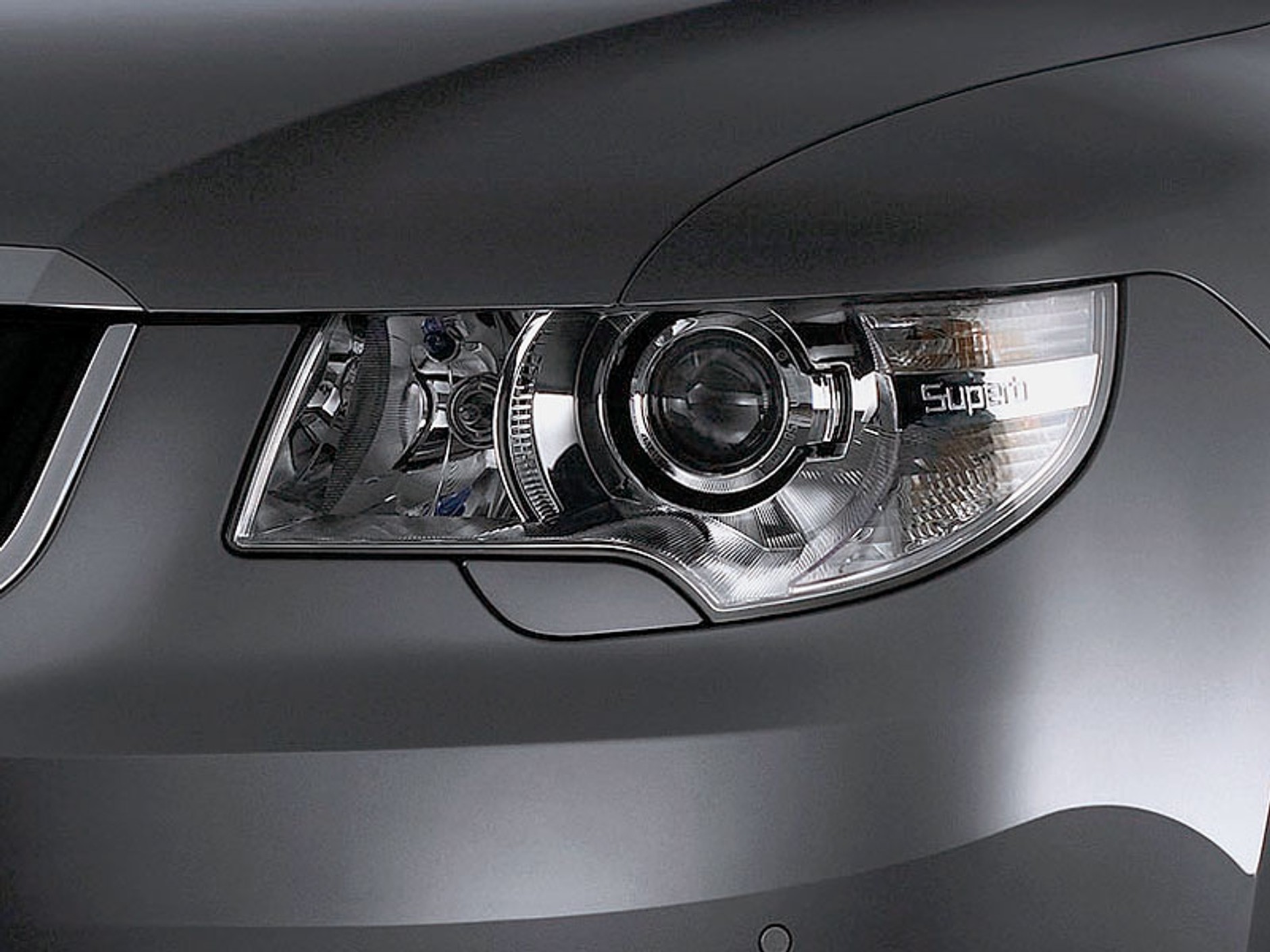 Škoda Superb: pierwsze oficjalne zdjęcie