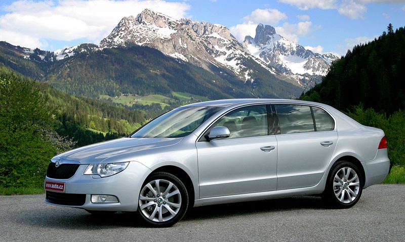 Škoda Superb: ubogi krewny Passata czy poważny konkurent?