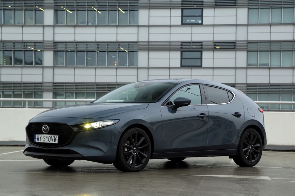Mazda 3 2.0 Skyactiv-X AWD – hipster wśród kompaktów
