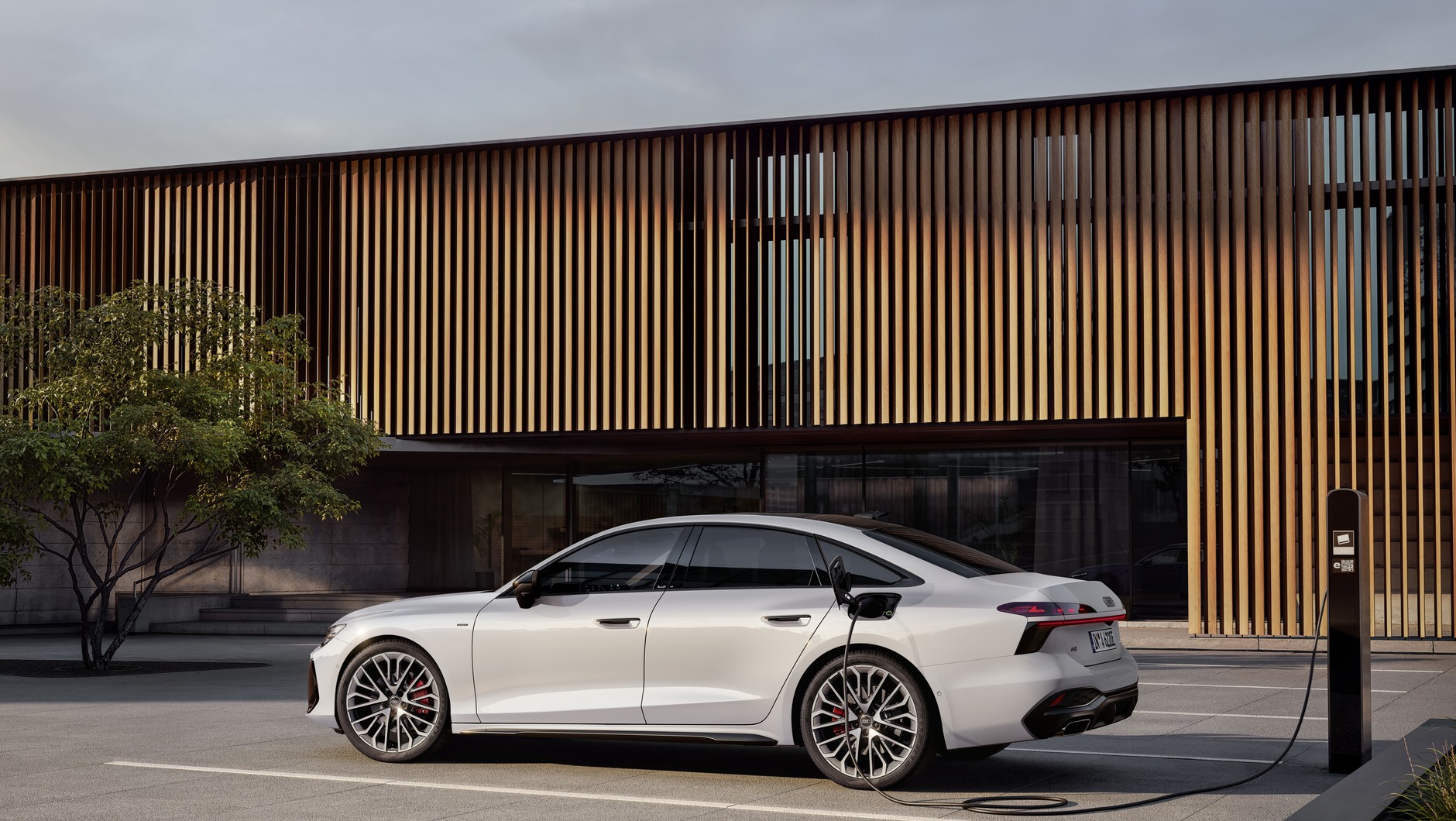 Audi A6 z napędem hybrydowym typu plug-in