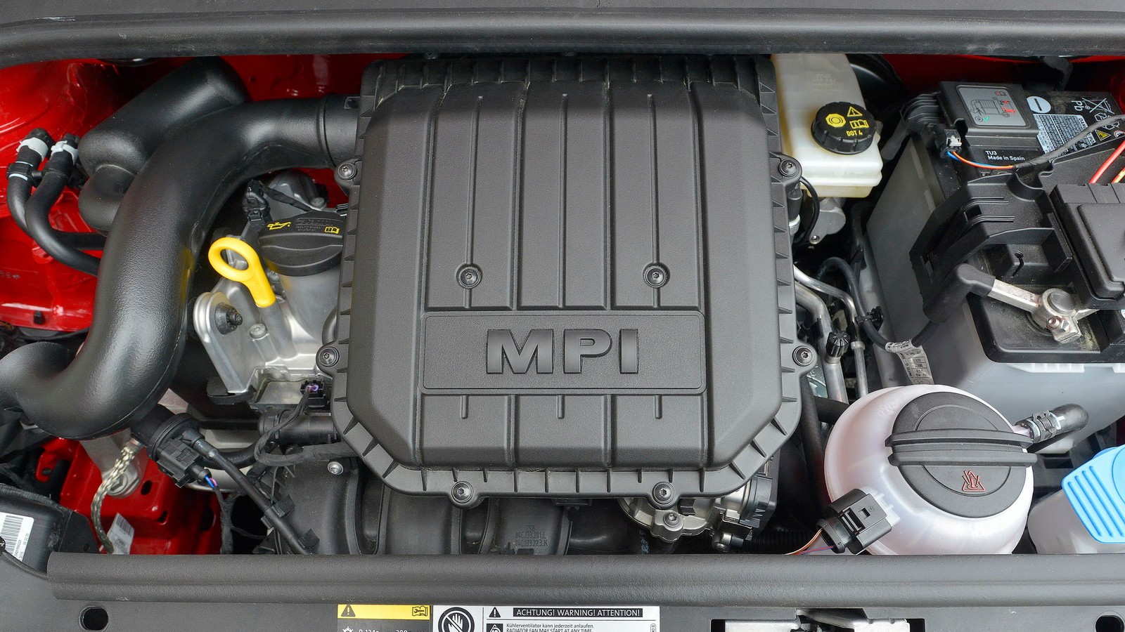 Litrowy silnik należy do nowej rodziny jednostek EA211. Są też (w innych modelach) wersje 1.2 i 1.4.