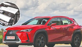 Lexus UX z napędem hybrydowym – ekscytujący z wyglądu, ale przyjemnie nudny na codzień