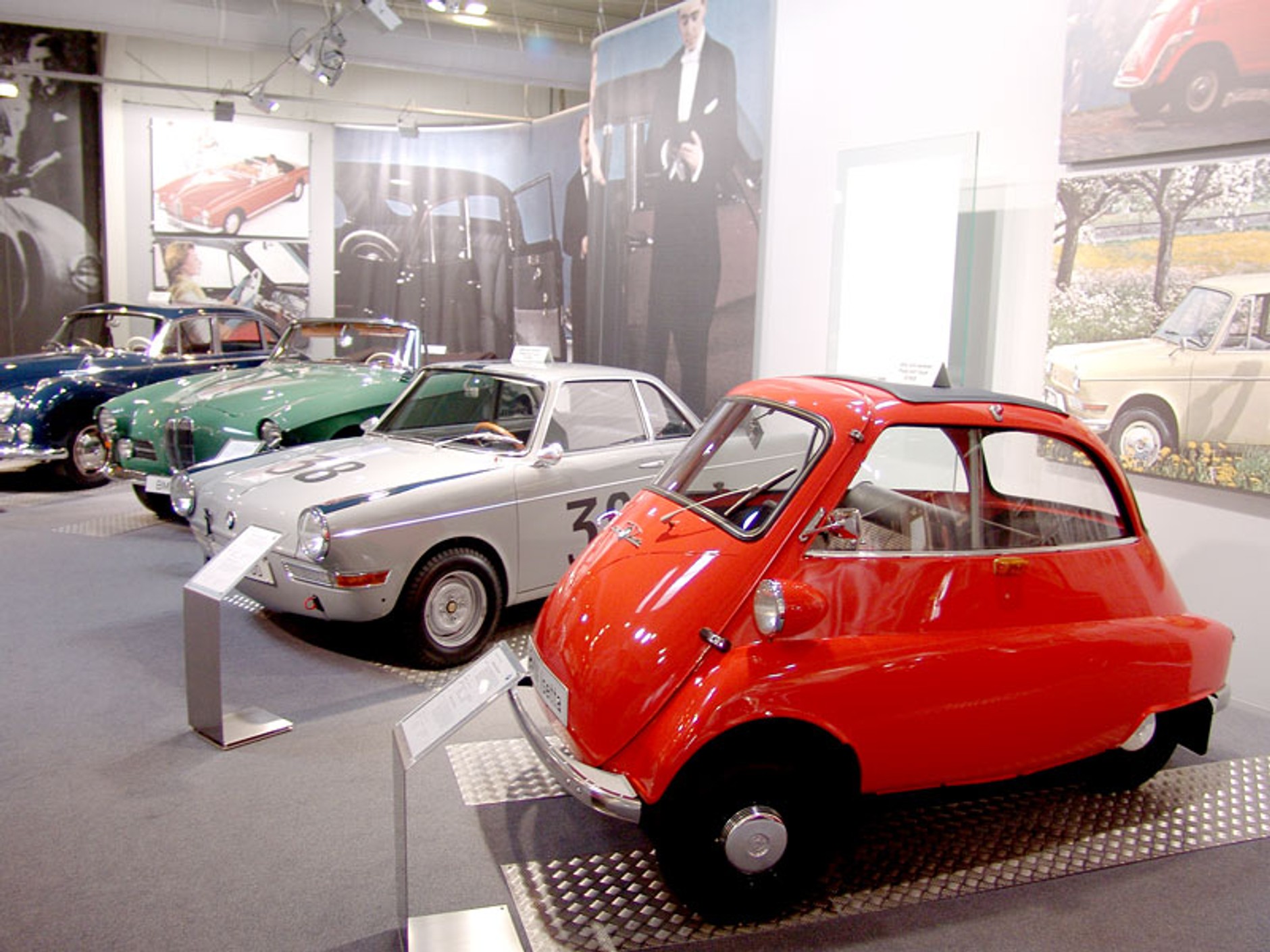 BMW: muzeum monachijskiej szachownicy