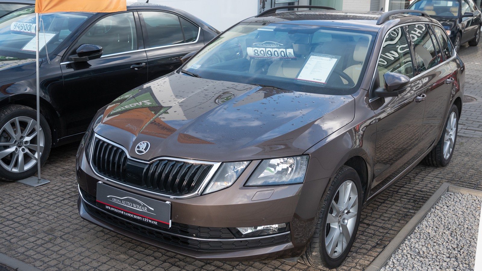 Škoda Octavia 1.5 TSI (150 KM) Style, 2018 r., przebieg 17 536 km. Samochód był eksploatowany przez jednego użytkownika. W wyposażeniu są m.in. dwustrefowa klimatyzacja i czujniki parkowania z kamerą cofania. CENA 89 900 zł (faktura VAT)
