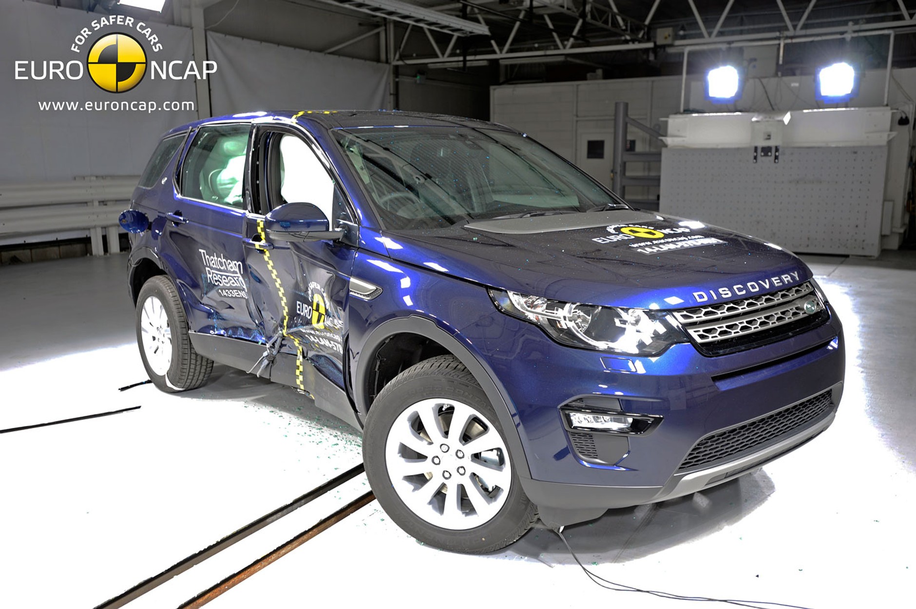 Land Rover Discovery Sport - pięć gwiazdek w teście EuroNCAP