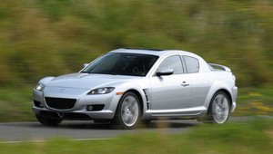 Mazda RX-8: generator kosztów czy adrenaliny?