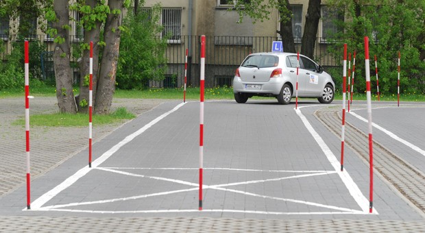 Trudniej o egzamin na prawo jazdy – poselski apel w sprawie WORD-ów