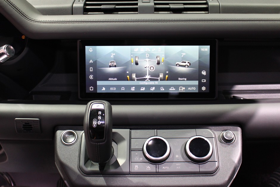 Nowy Land Rover Defender