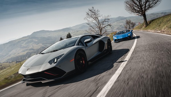 Lamborghini Aventador Ultimae (2022)