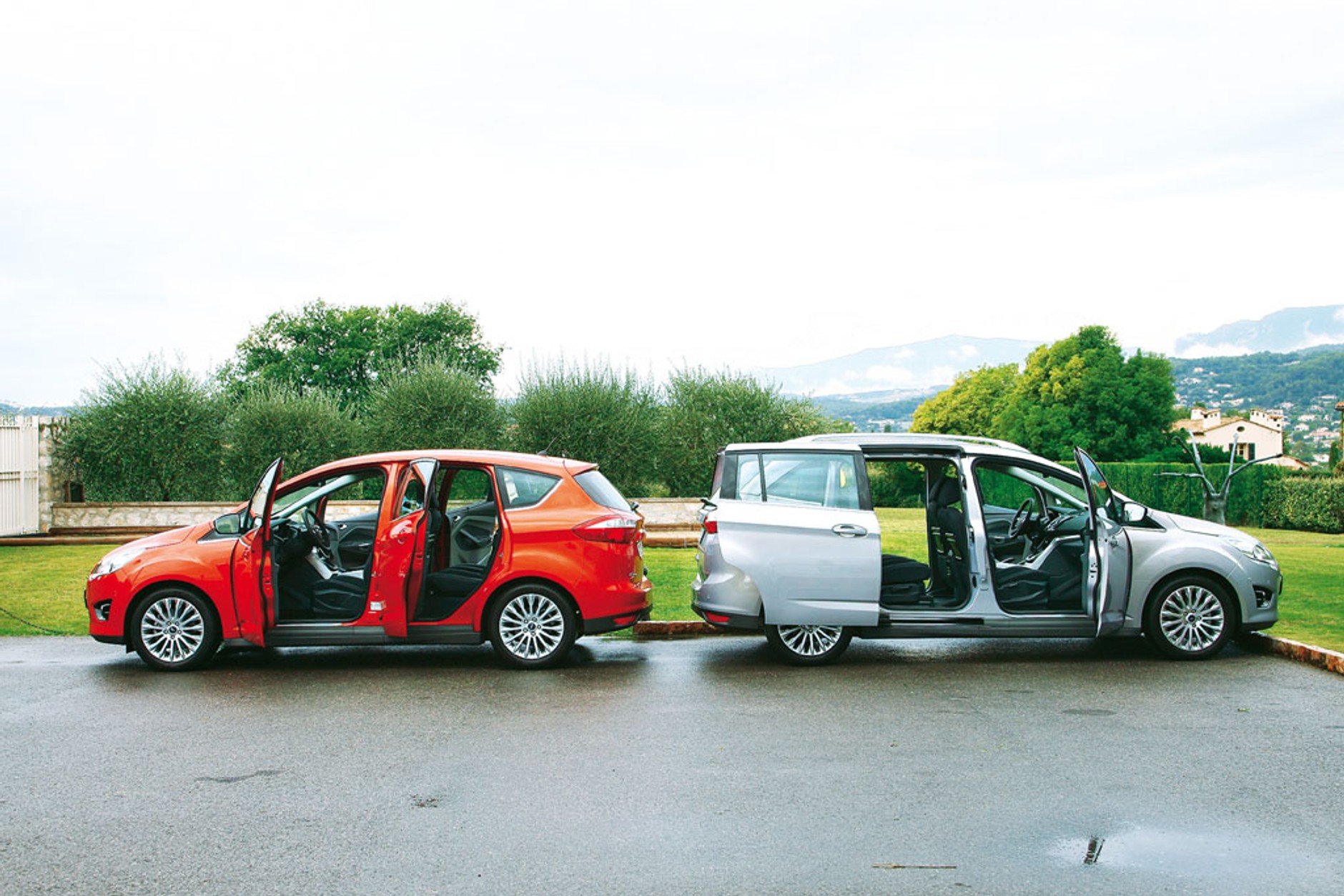 Ford C-Max i Grand C-Max: Podwójna stawka Forda