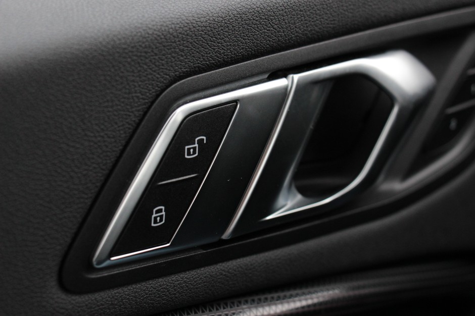 BMW 118i