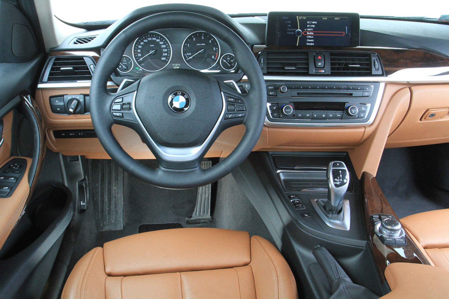 Test BMW 320d: czy może produkować paliwo?