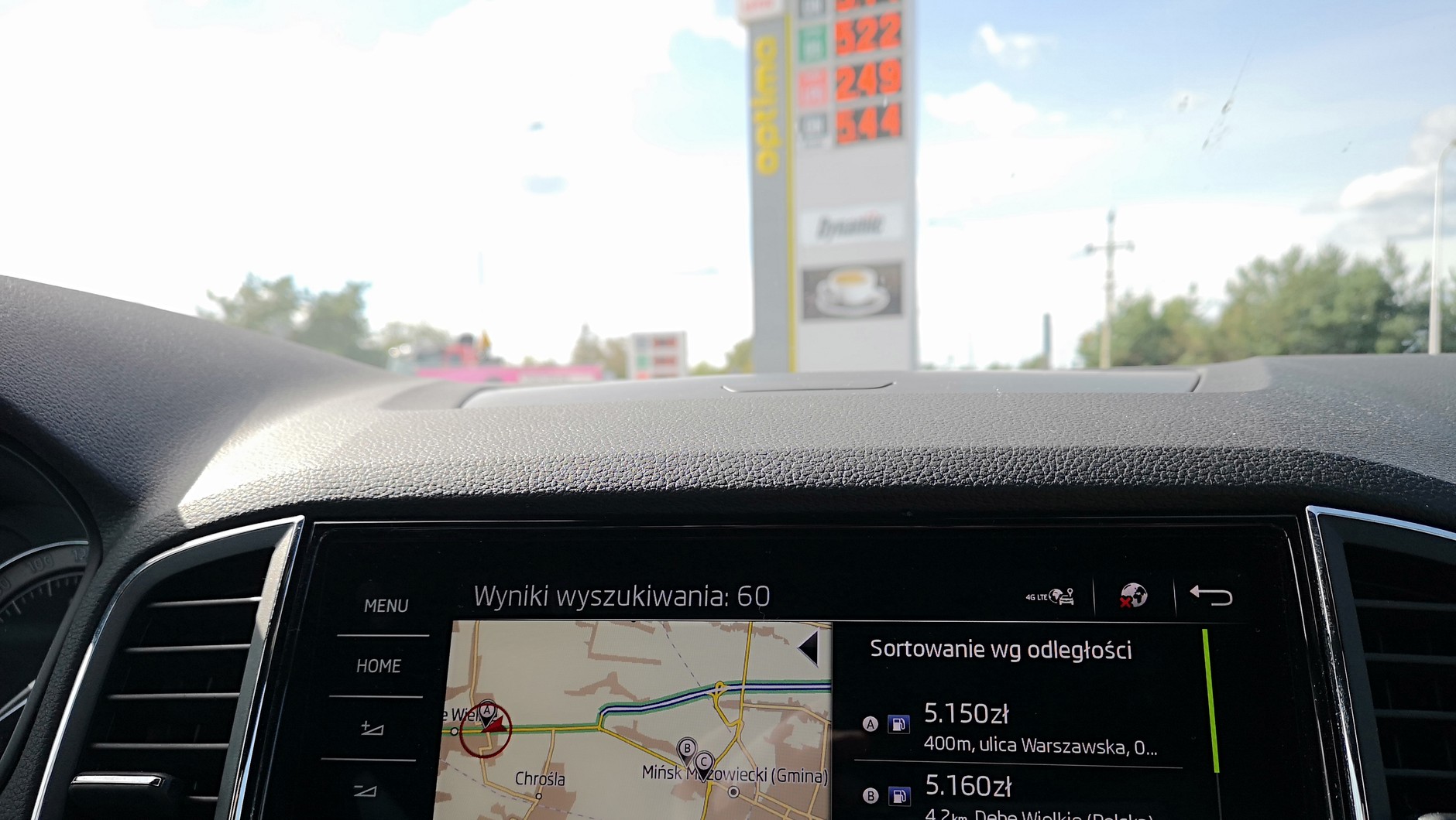 Skoda Karoq - informacje o cenach paliw zwykle mają się nijak do tego co znajdziemy na stacji
