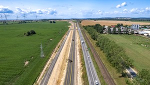 Powodów do otwierania szampana nie ma. W tym roku oddano mniej kilometrów dróg [RAPORT]