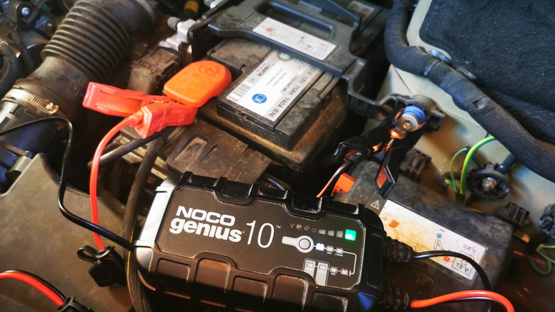 Ładowarka mikroprocesorowa Noco Genius 10 z funkcją kompensacji temperatury