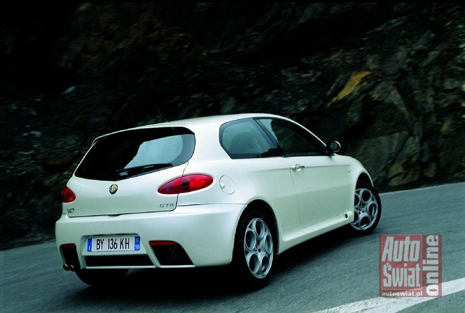 Alfa Romeo 147 GTA