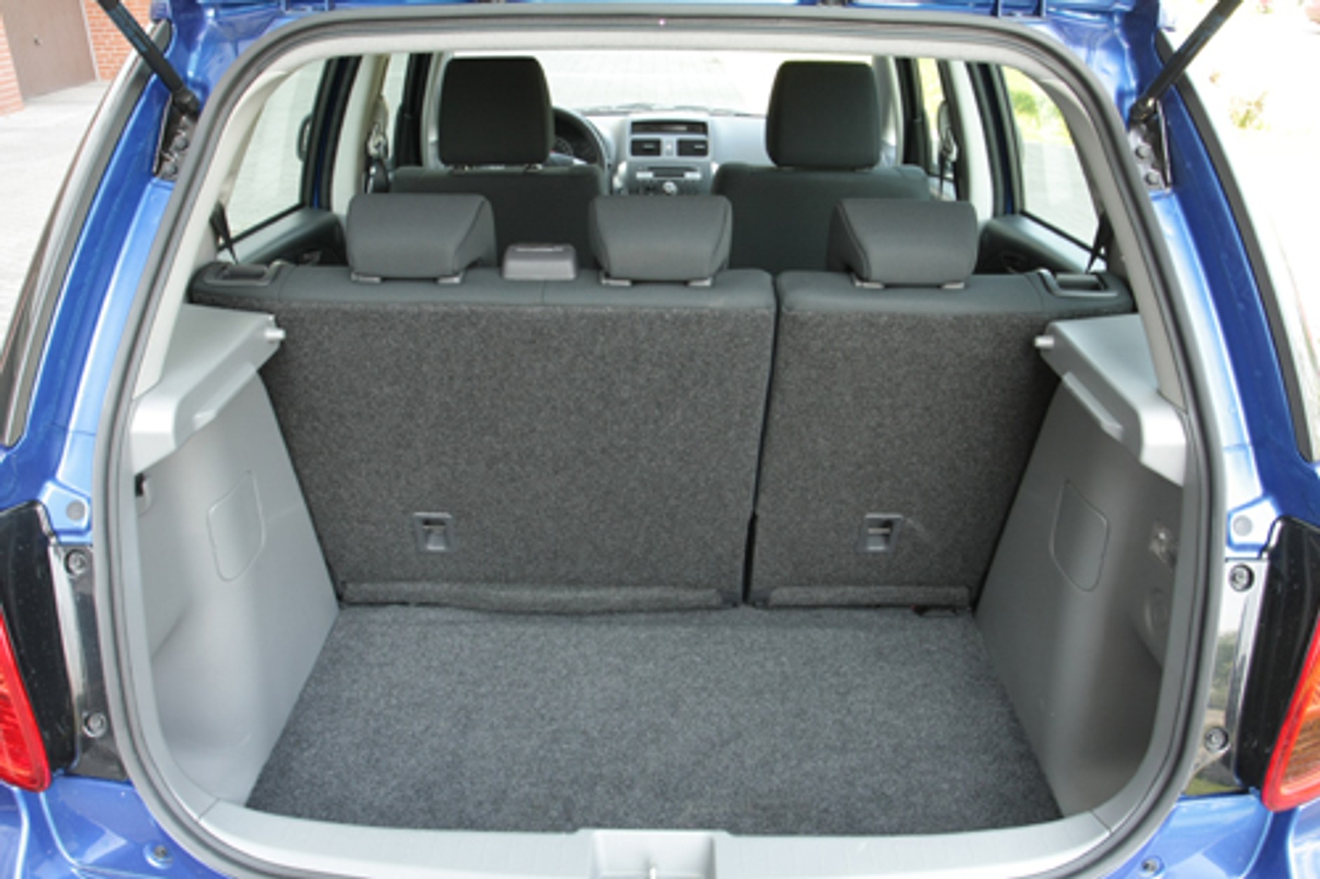 Suzuki SX4 1.6 DDIS - 90 koni prosto od PSA