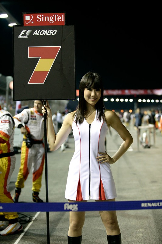 Grand Prix Singapuru 2009: sukces Hamiltona - fotogaleria Jiři Křenek