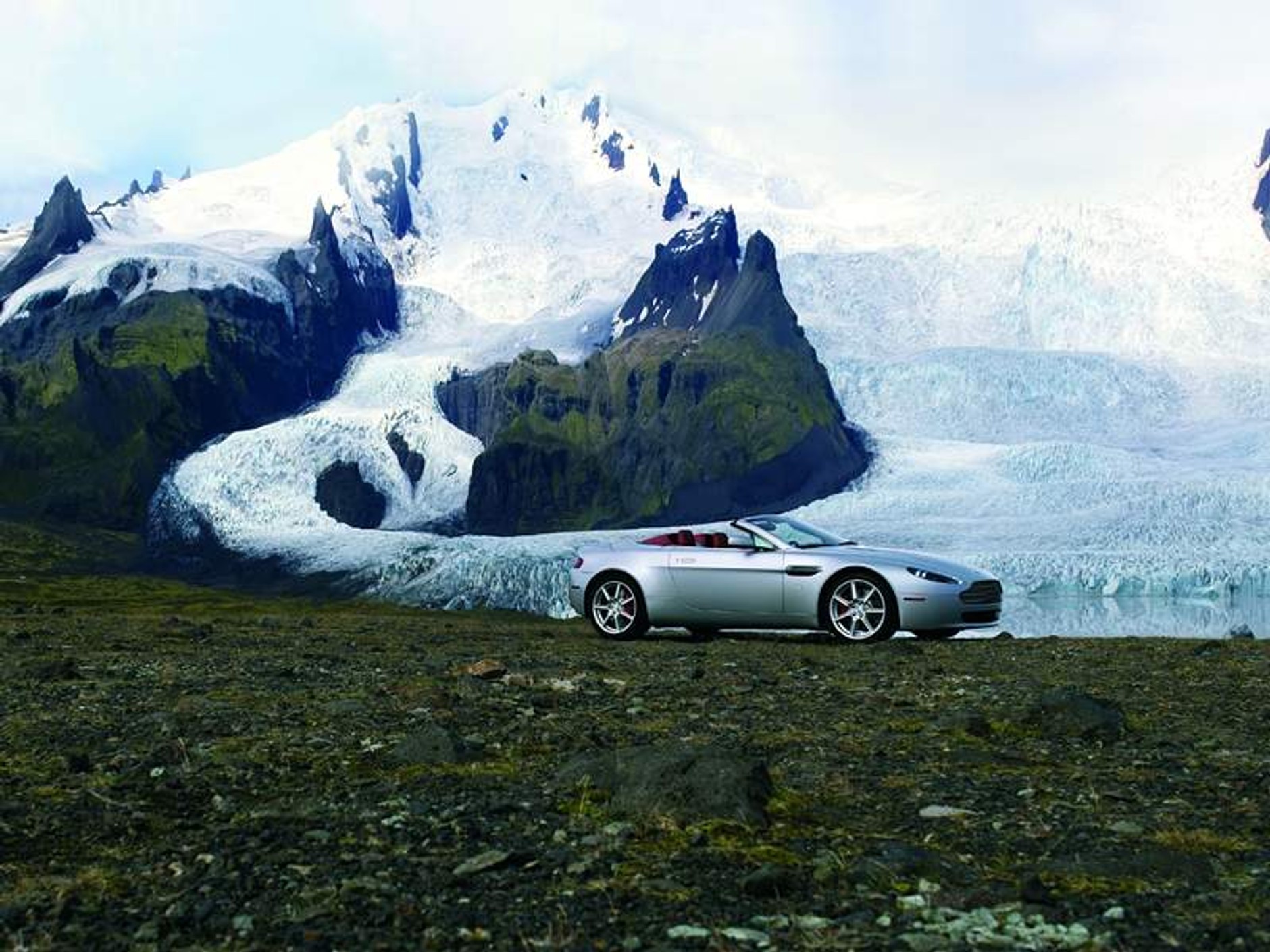 Aston Martin V8 Vantage Roadster już jest!