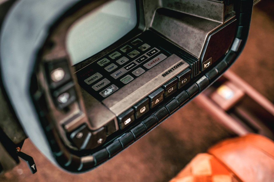 Mazda MX-81 Aria