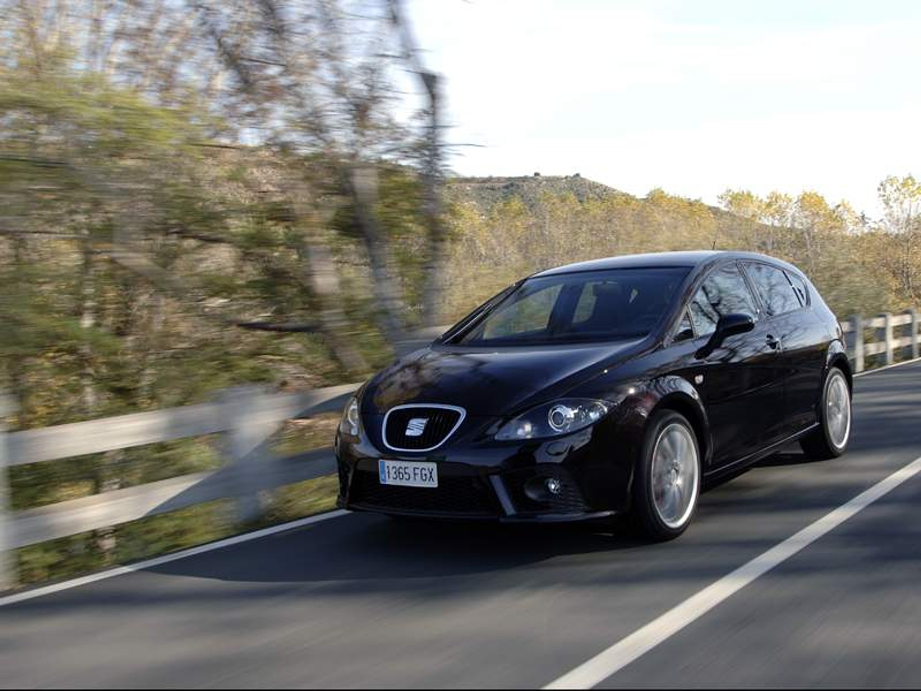 Seat Leon Cupra – szczegółowe dane najmocniejszego Seata